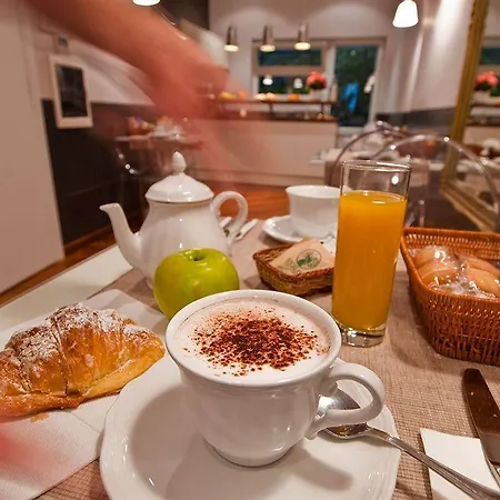 All'orologio Bed and Breakfast 4*