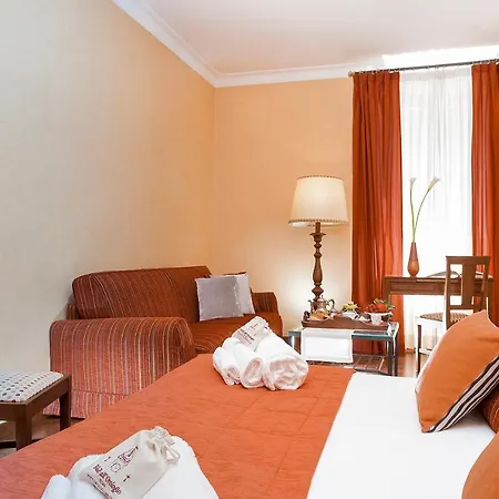 All'orologio Bed and Breakfast 3*