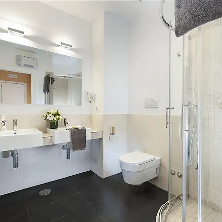 All'orologio 4* Roma