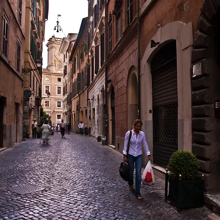 Oda ve Kahvaltı All'orologio