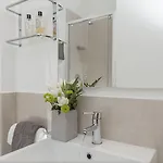 Bed & Breakfast All'orologio Rome